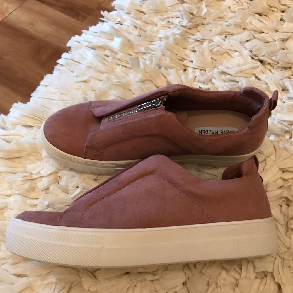 Steve Madden platform shoe